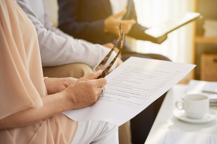 divorced couple changing their estate plan